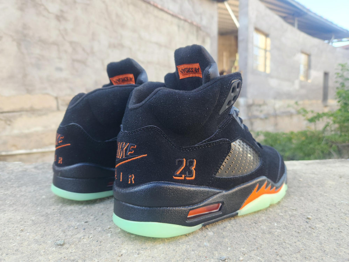 Air Jordan 5 High-Top Sneakers – Black & Orange Halloween