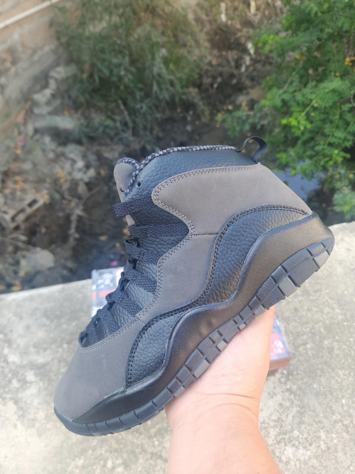 Air Jordan 10 Retro Shadow – Grey & Black