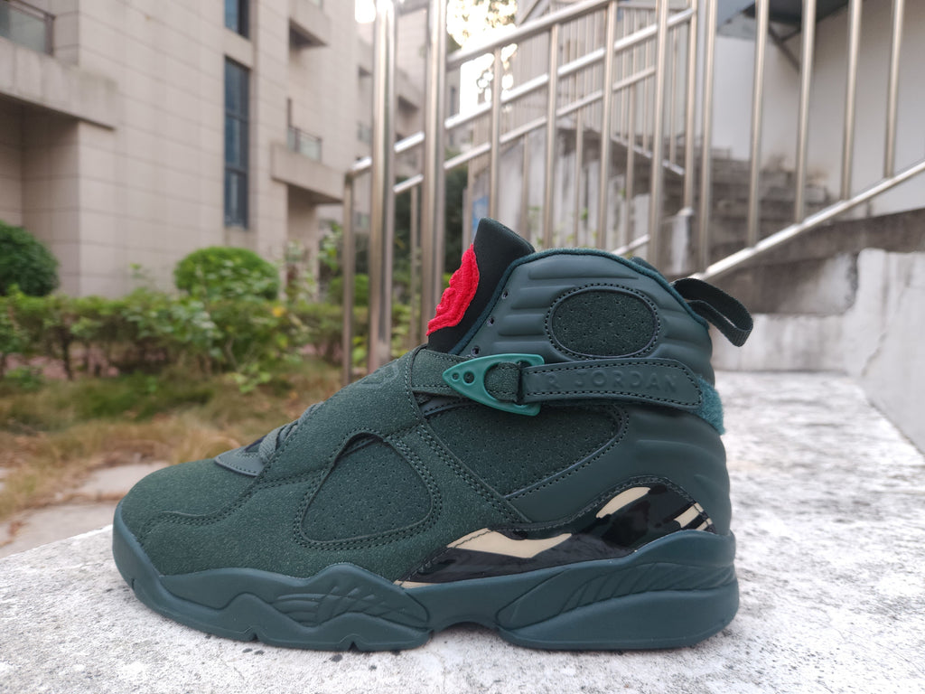 Air Jordan 8 High-Top Sneakers – Dark Green