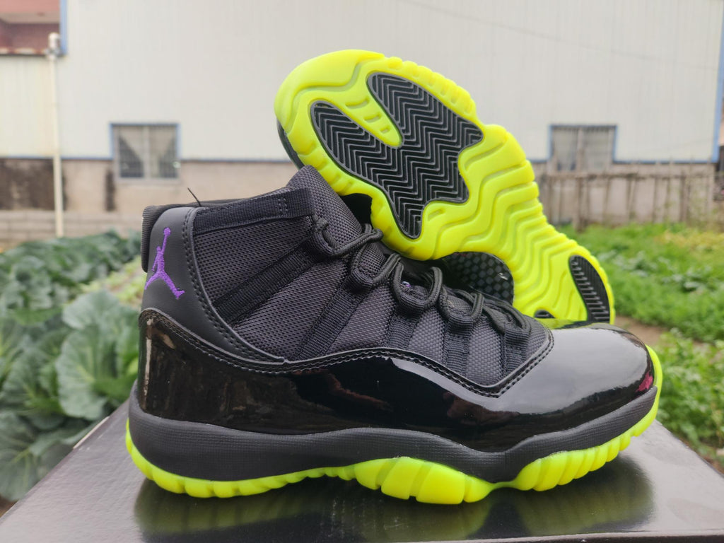 Air Jordan 11 Retro – Black & Neon Green