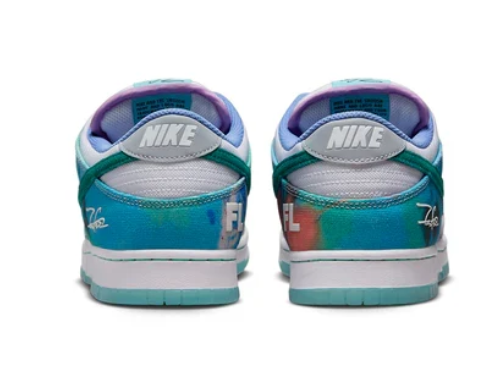 Nike SB Dunk Low x Futura Laboratories 'Bleached Aqua'