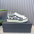 AMIRI Black & White Star Low-Top Sneakers