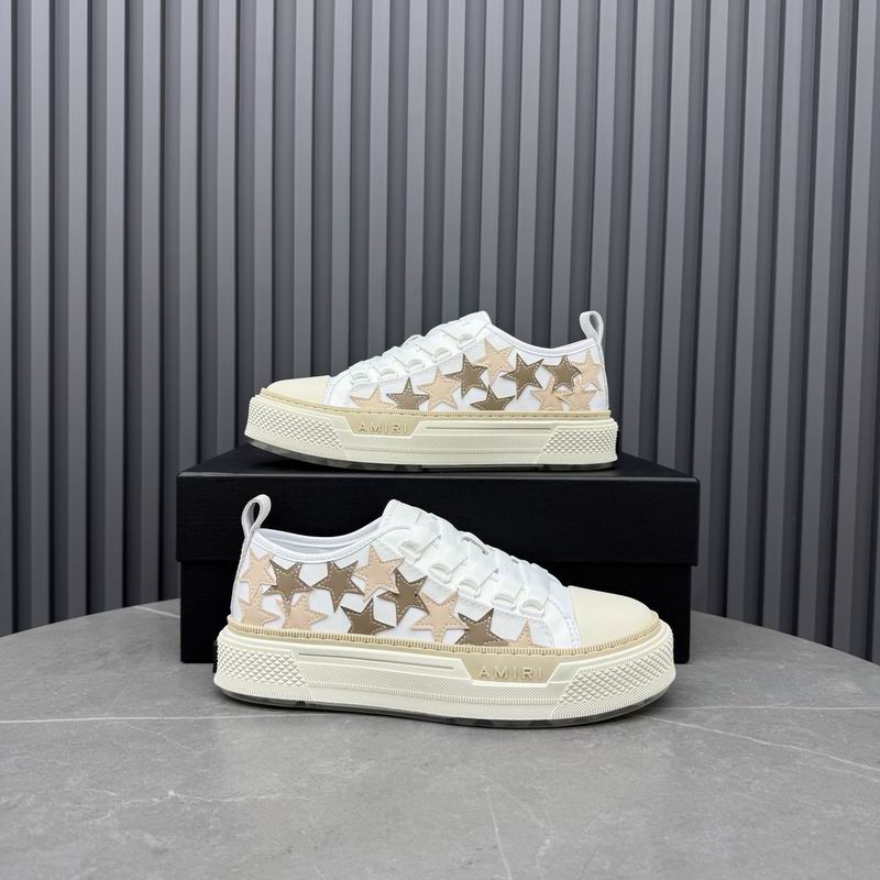 AMIRI White & Cream Low-Top Sneakers with Beige & Bronze-Tone Stars
