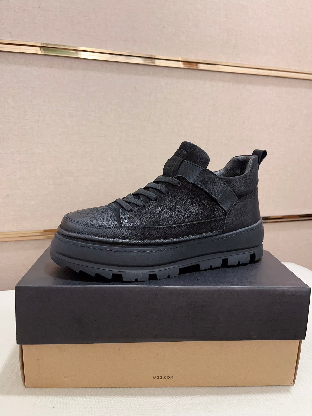 UGG Black Strap-Detail Lug-Sole Platform Sneakers