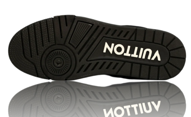 Trainer Low Sneakers – Monogram Black Embossed