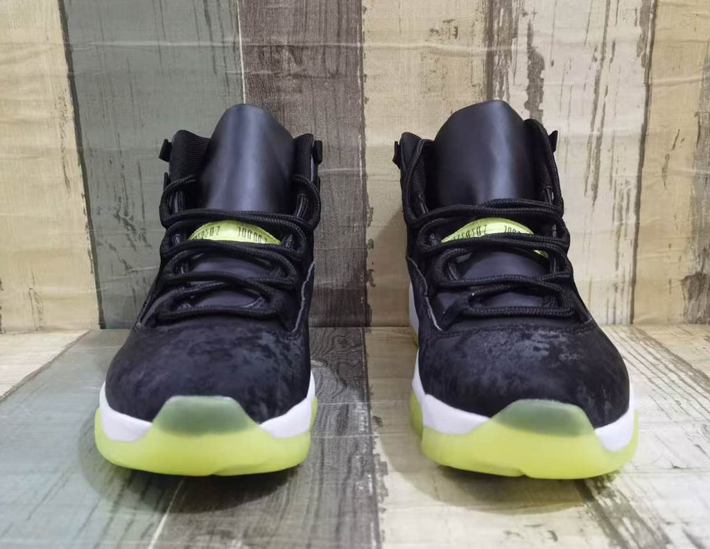 Air Jordan 11 Retro Halloween Glow-in-the-Dark Sneakers